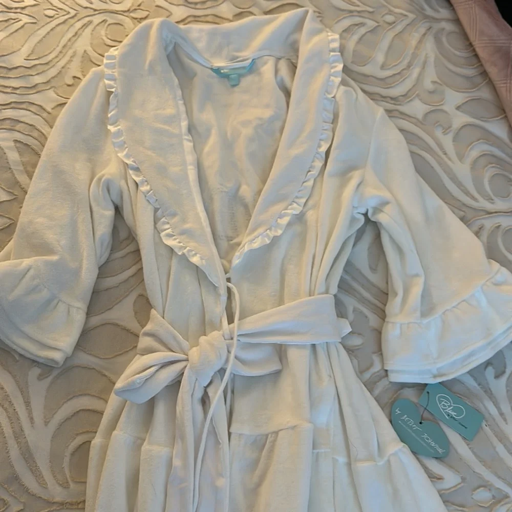 The Bride Robe - Picture 5 of 7